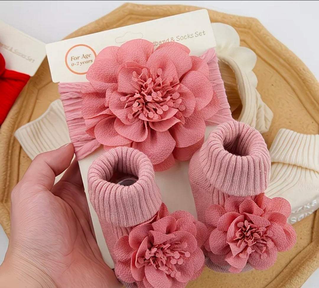 Baby Girl Headband & Socks Gift Set UK | Soft Floral Newborn Accessories (0–2 Years) – Rebeelaa Baby Collection