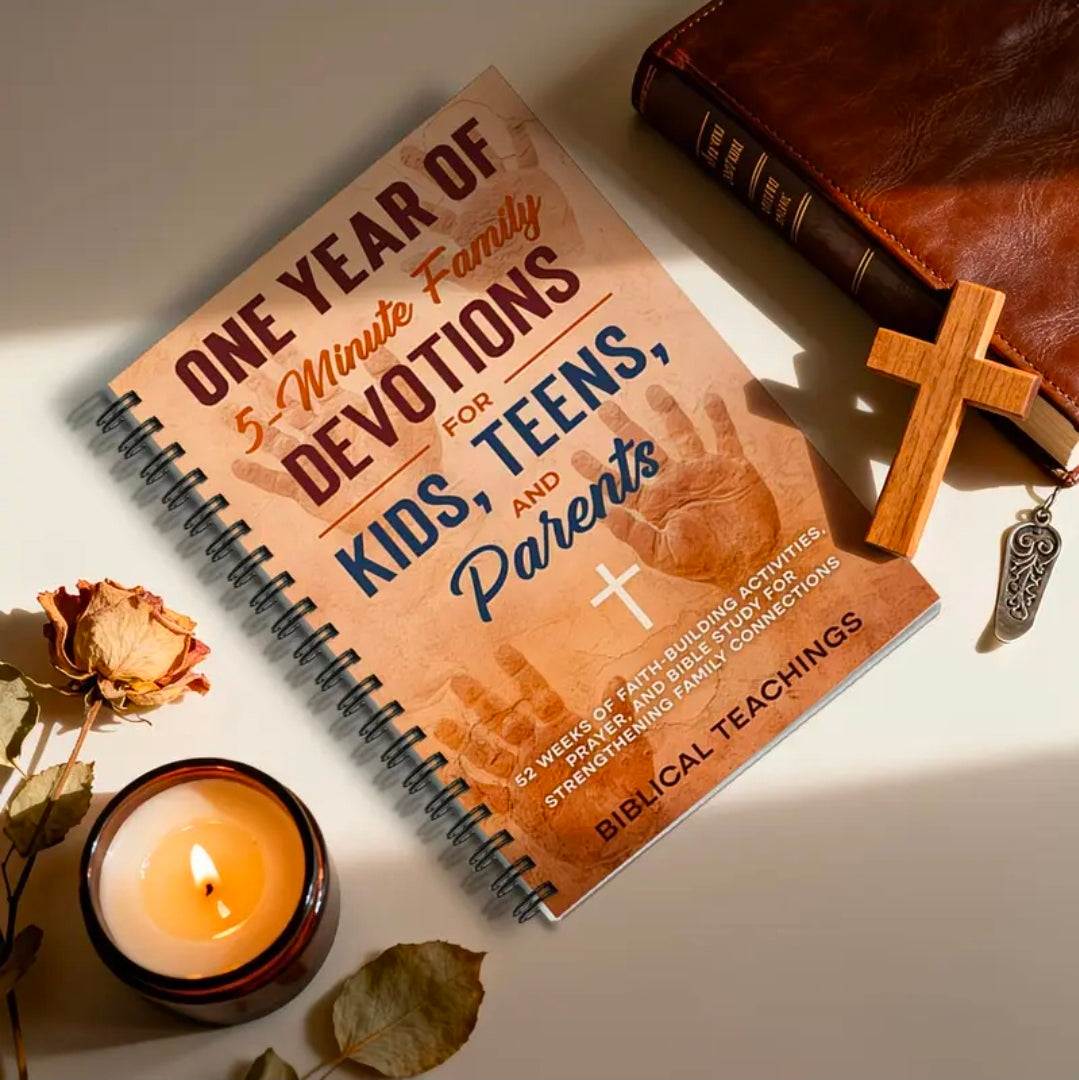 Family Devotional Journal UK | 5-Minute Daily Devotions for Kids, Teens & Parents | Faith-Based Reflection Book | Rebeelaa Collection